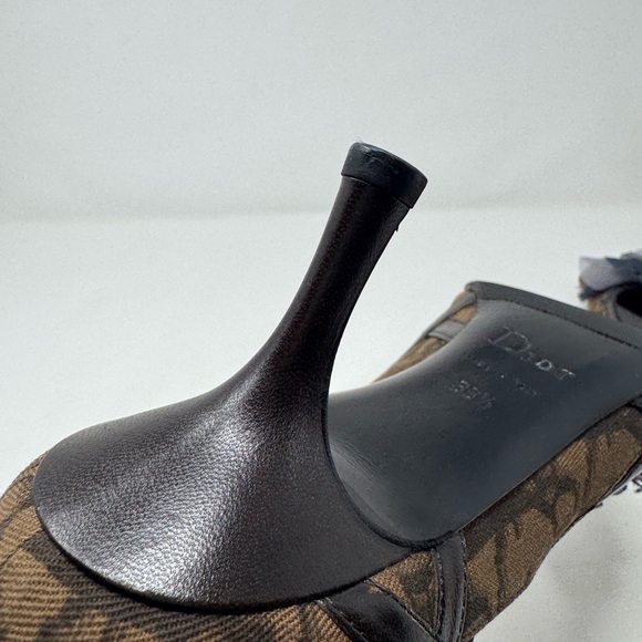 Vintage Dior John Galliano era pumps (early 2000s) - Picture 11 of 15